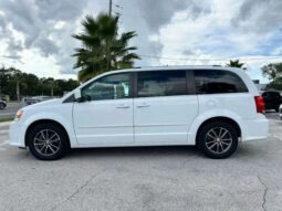 
										Dodge Grand Caravan Passenger 2017 full									