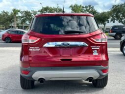 
										Ford Escape 2015 full									