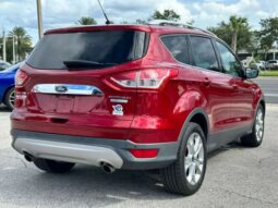
										Ford Escape 2015 full									