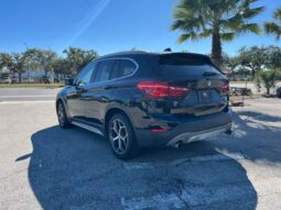 
										BMW X1 2018 full									