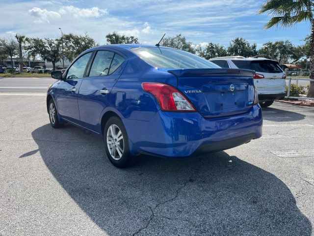 Nissan Versa 2016