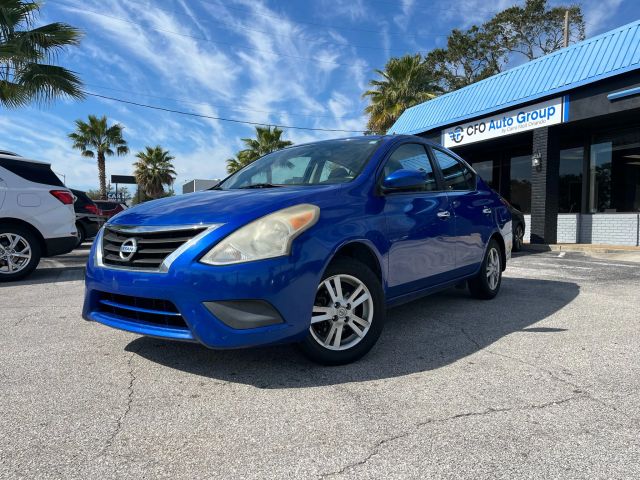 Nissan Versa 2016